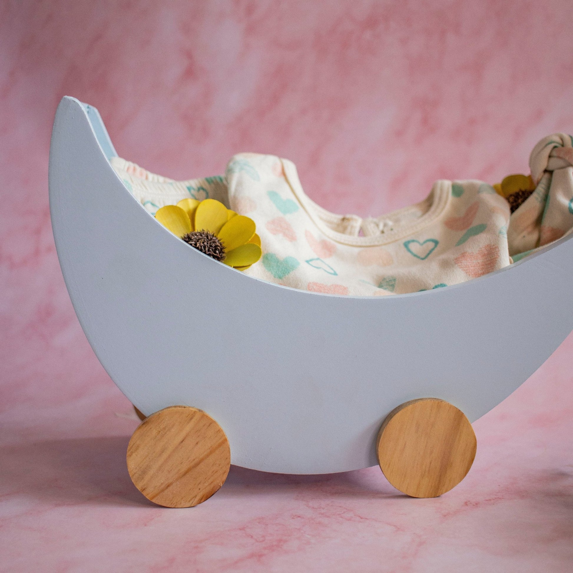 Baby Cot Basket For Baby Shower Gifitng - Ebony WoodcraftsConcept Gifting Bases