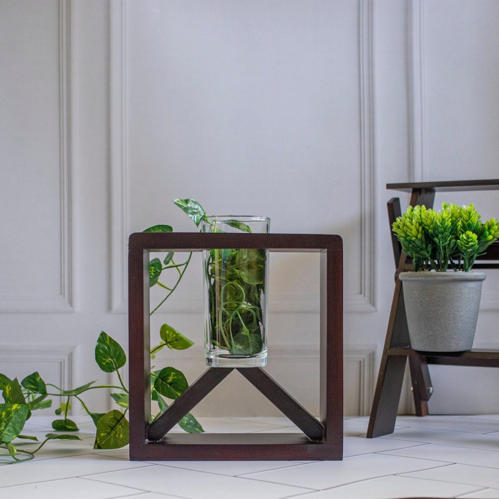 Daulat : Wooden Money-Plant Pot Stand - Ebony WoodcraftsPlanter Holders