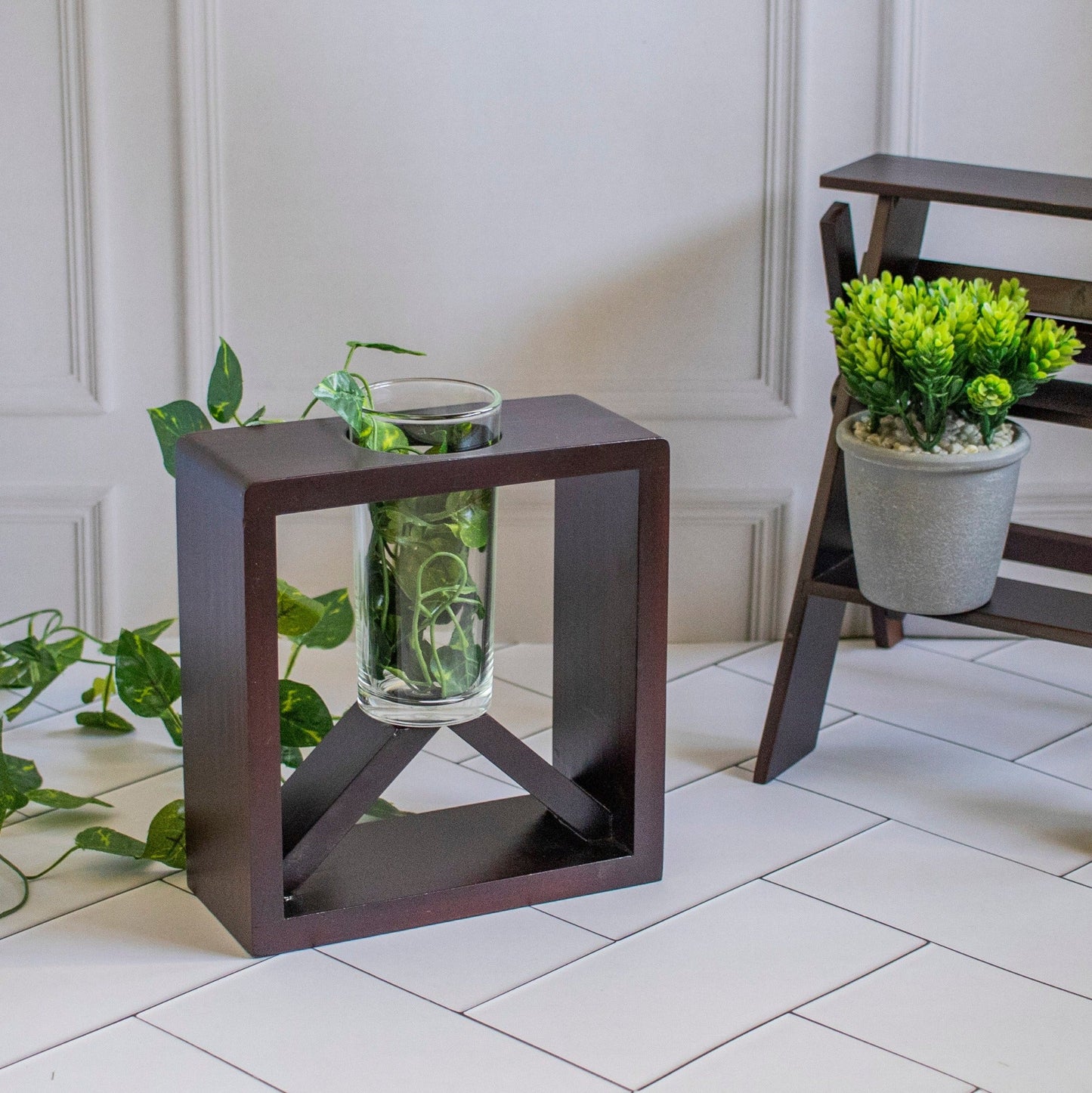 Daulat : Wooden Money-Plant Pot Stand - Ebony WoodcraftsPlanter Holders