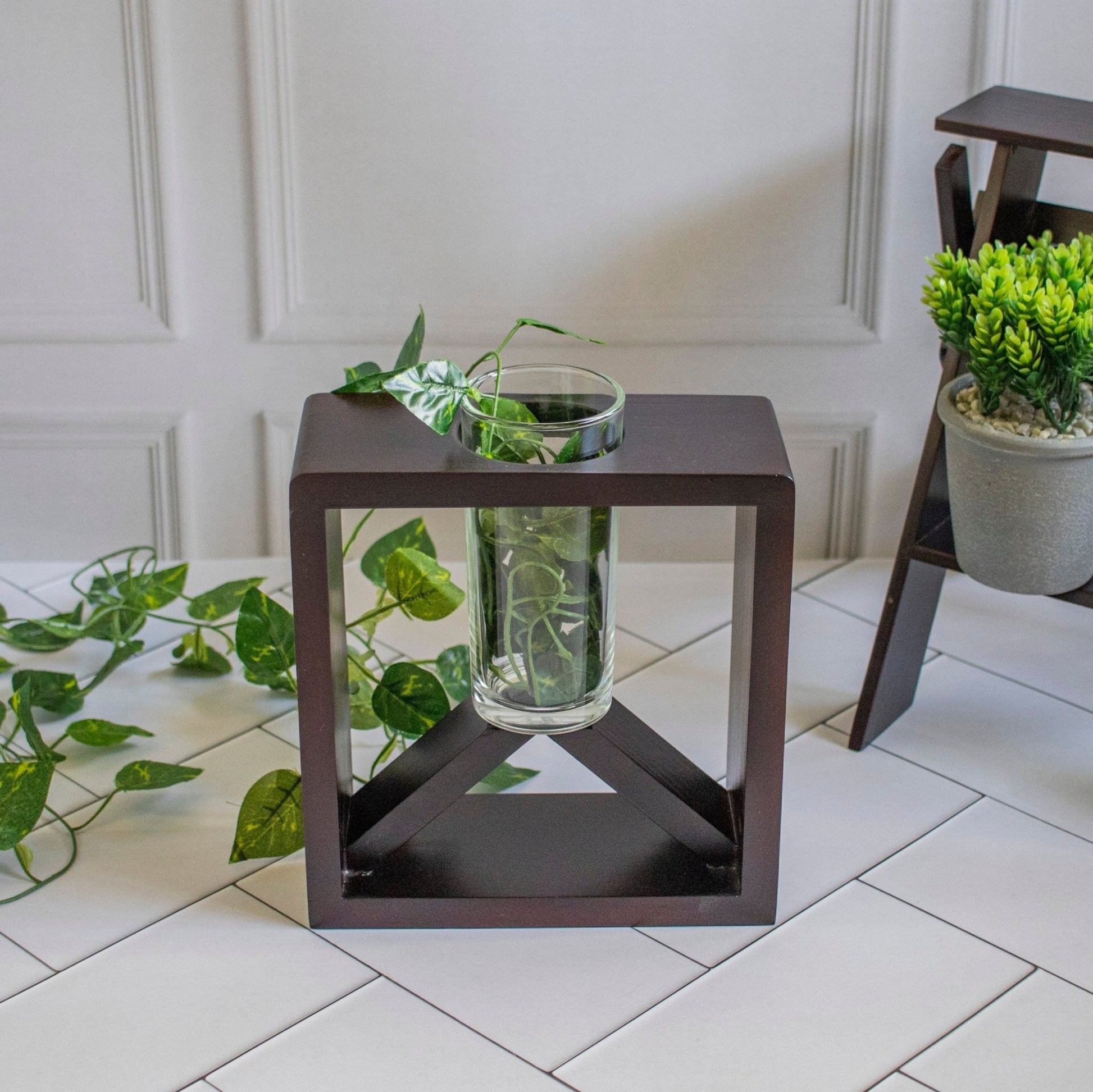 Daulat : Wooden Money-Plant Pot Stand - Ebony WoodcraftsPlanter Holders