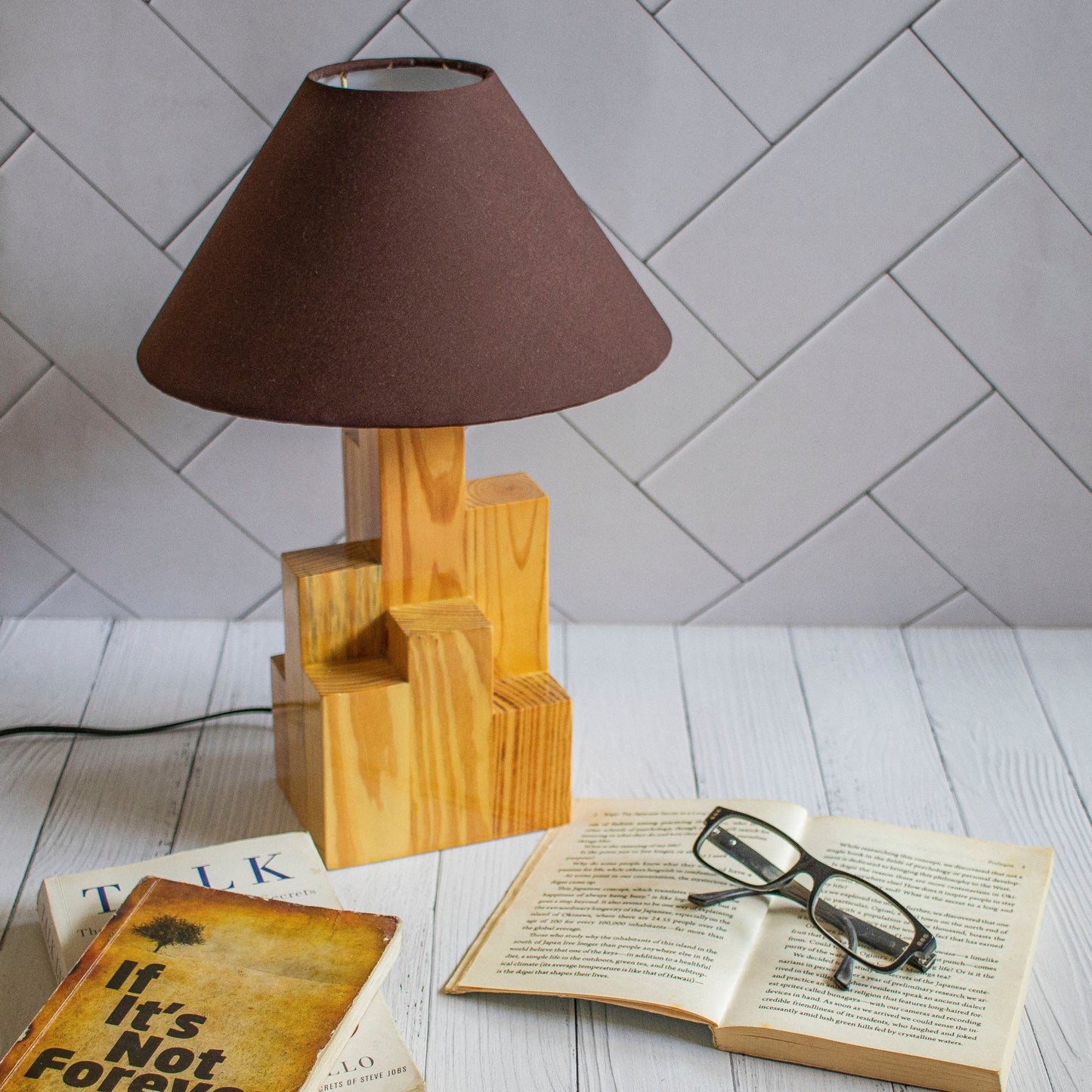 Manhattan Lamp - Ebony WoodcraftsDecor and Utility