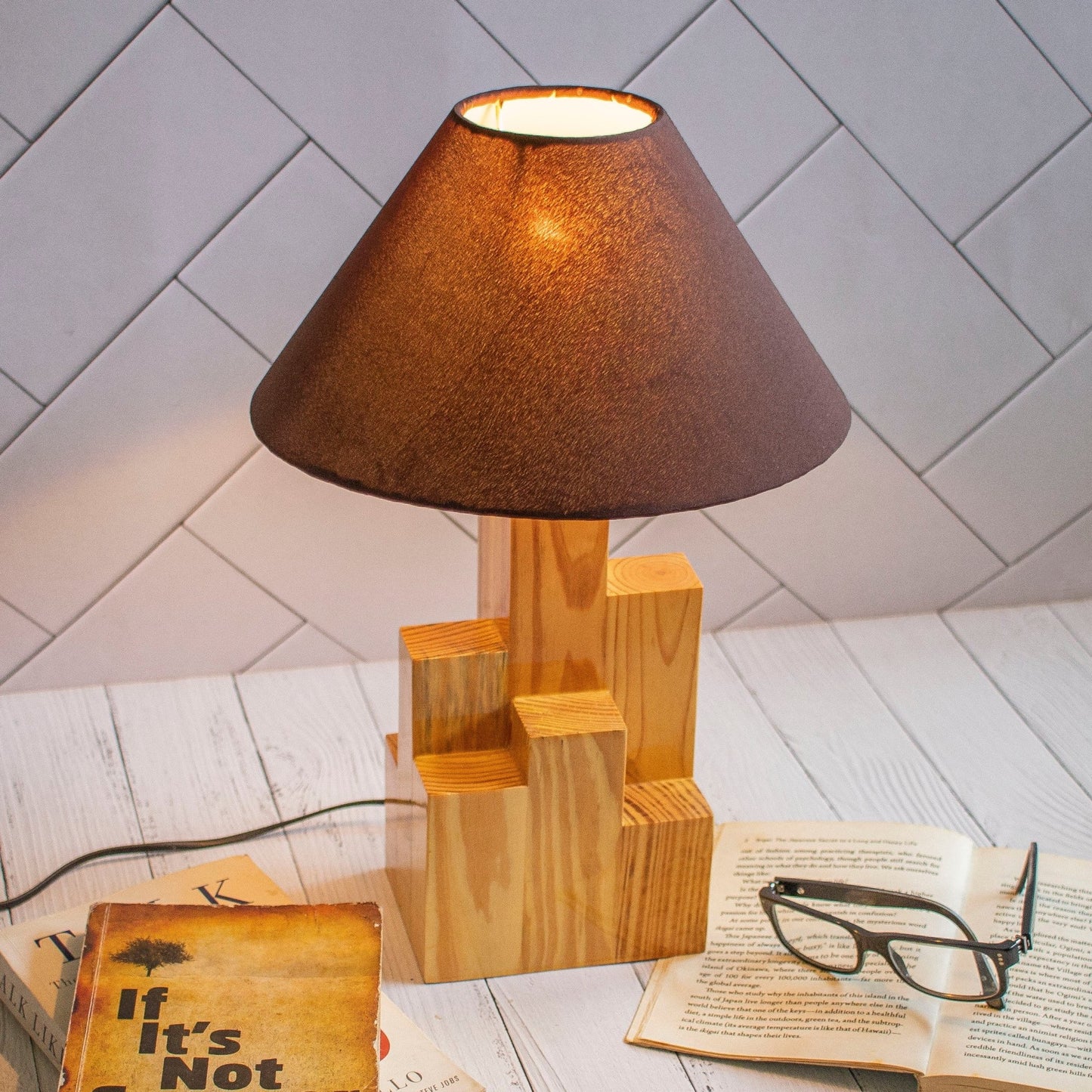Manhattan Lamp - Ebony WoodcraftsDecor and Utility