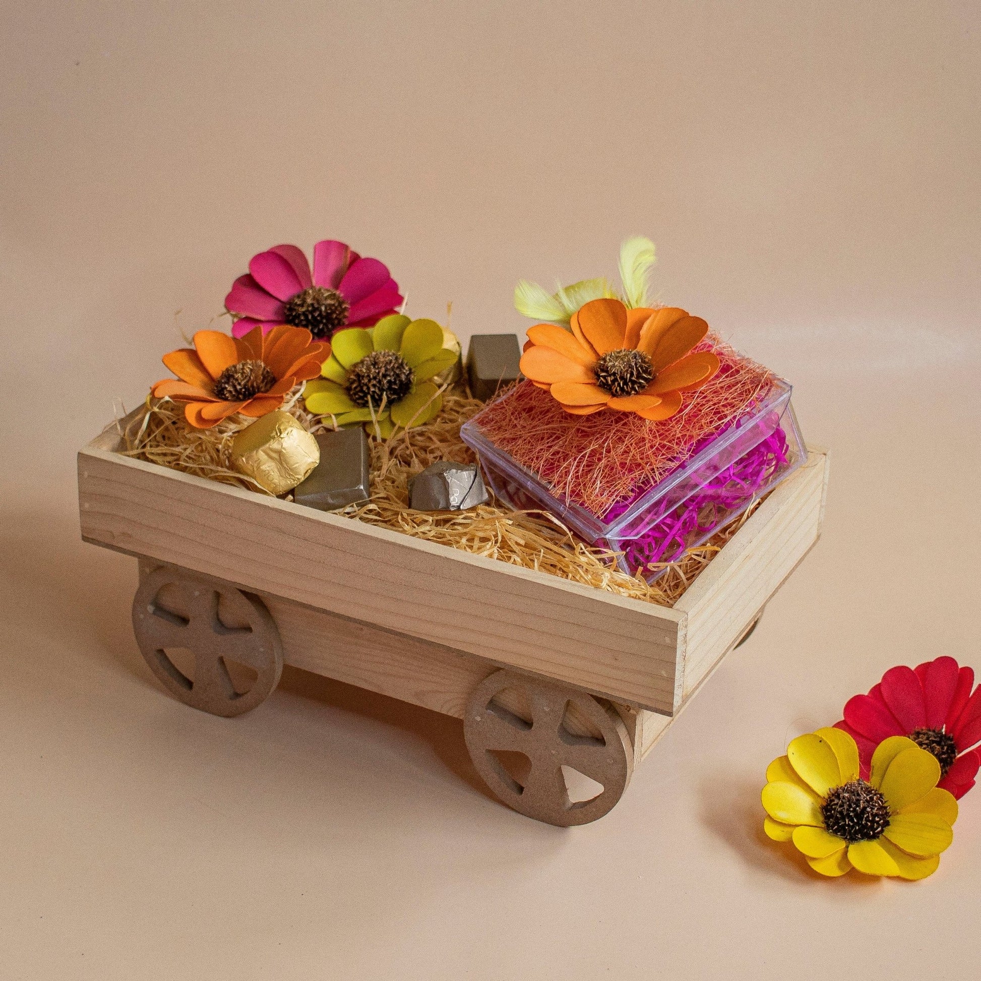 Thela : Hamper Gift Basket - Ebony WoodcraftsConcept Gifting Bases